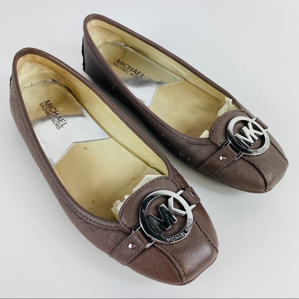 MICHAEL KORS SIZE 8 M Khaki Clay Leather FLAT LOAF